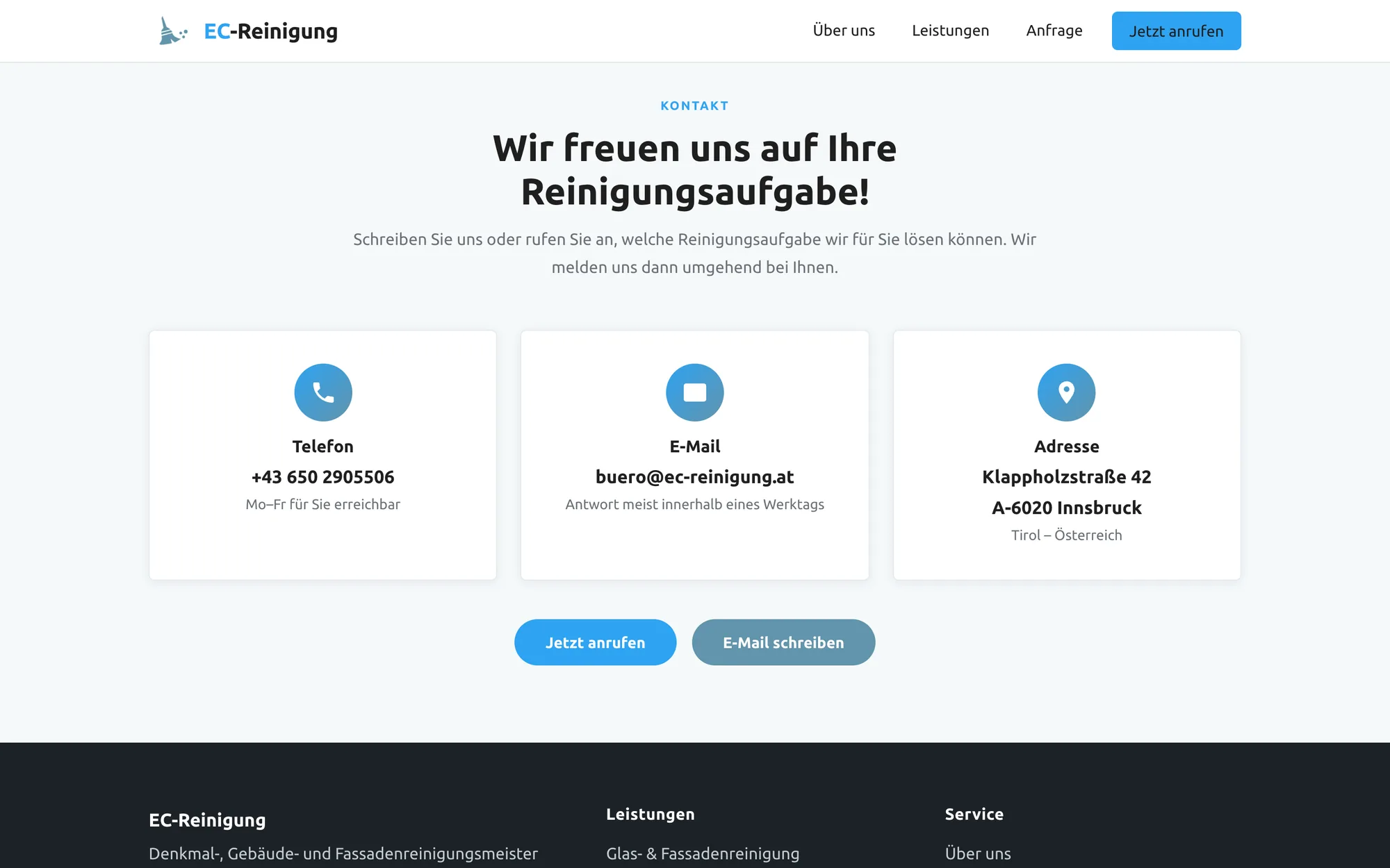 Der Kontaktbereich am Seitenende: drei weiße Karten mit Telefonnummer, E-Mail-Adresse und Anschrift, darunter die Schaltflächen zum Anrufen und zum Schreiben.