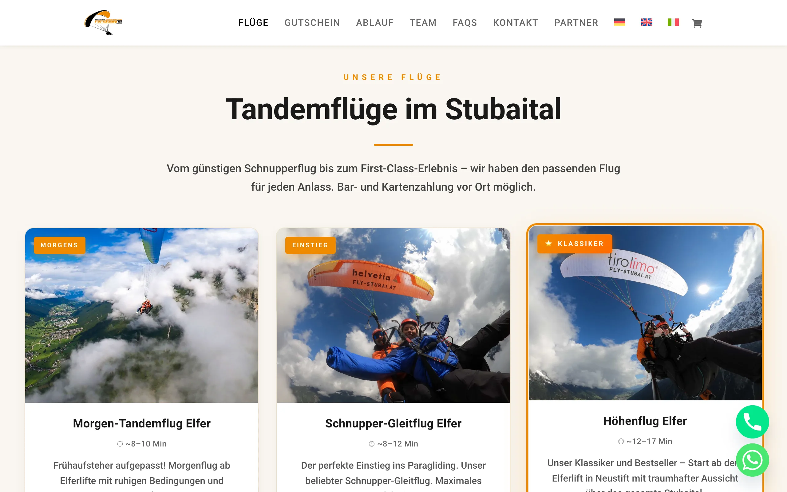 Die Startseite von fly-stubai.at im Abschnitt Tandemflüge im Stubaital: drei von neun Flugkarten mit Bild aus der Luft, Flugdauer und Preis.